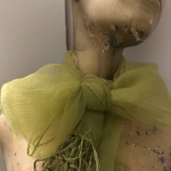VTG Chiffon Scarf 56 X 22 Olive Green Sheer Chiffon Scarf with Fringe - Picture 2 of 6